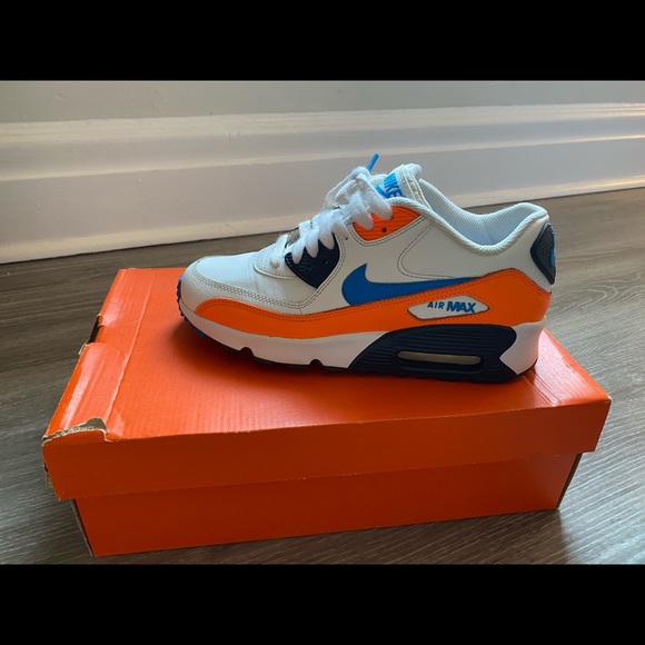 Selling Nike Air Max